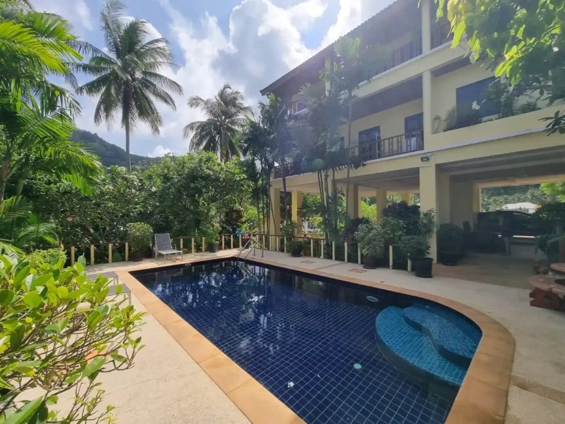 Villa in Karon, Phuket, Thailand 3 - 15120178