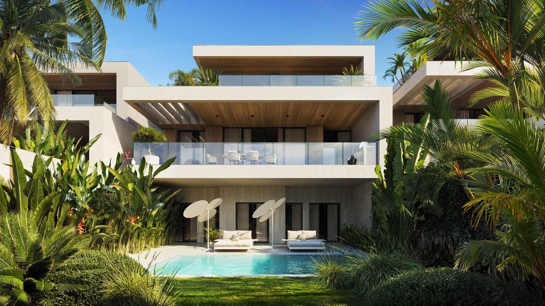Villa in Chalong, Phuket, Thailand 1 - 15120496