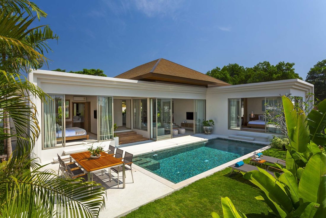 Villa in Thep Krasatti, Phuket, Thailand 1 - 15120554