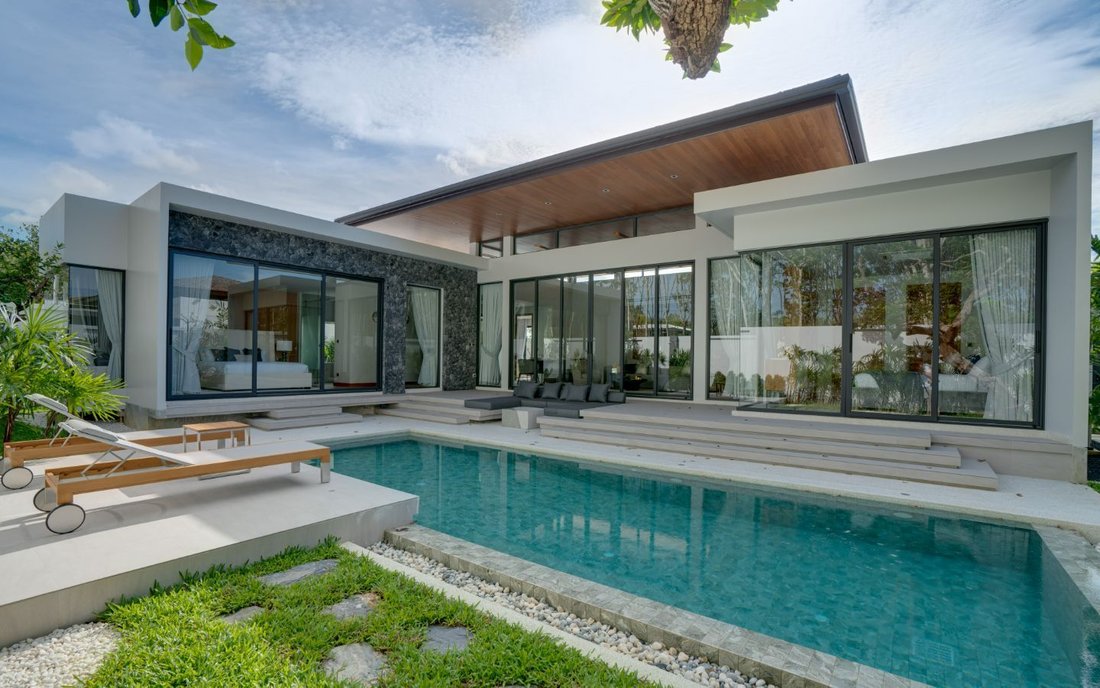 Villa in Si Sunthon, Phuket, Thailand 1 - 15120561