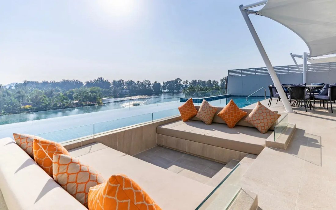Condo in Choeng Thale, Phuket, Thailand 1 - 15120480