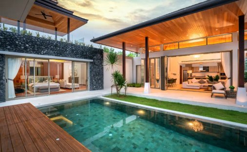 Villa in Choeng Thale, Phuket, Thailand 1