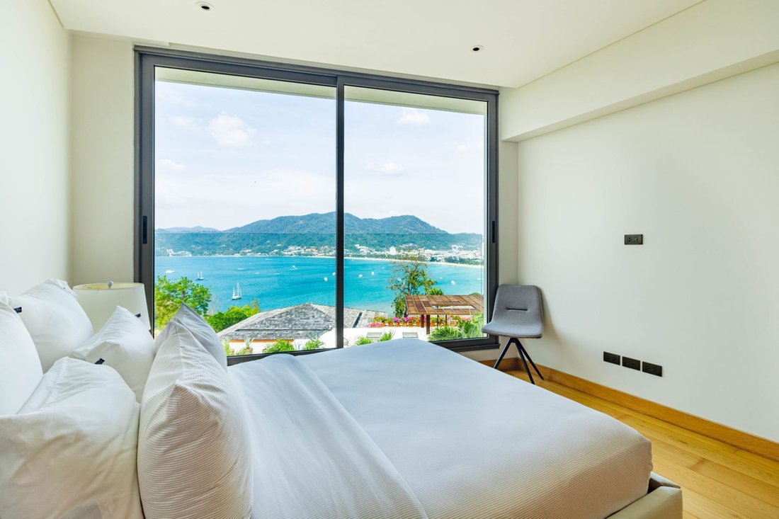 Condo in Pa Tong, Phuket, Thailand 4 - 15120695