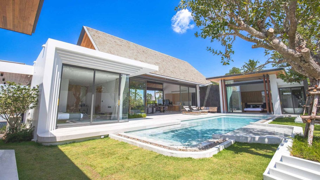 Villa in Si Sunthon, Phuket, Thailand 1 - 15120636