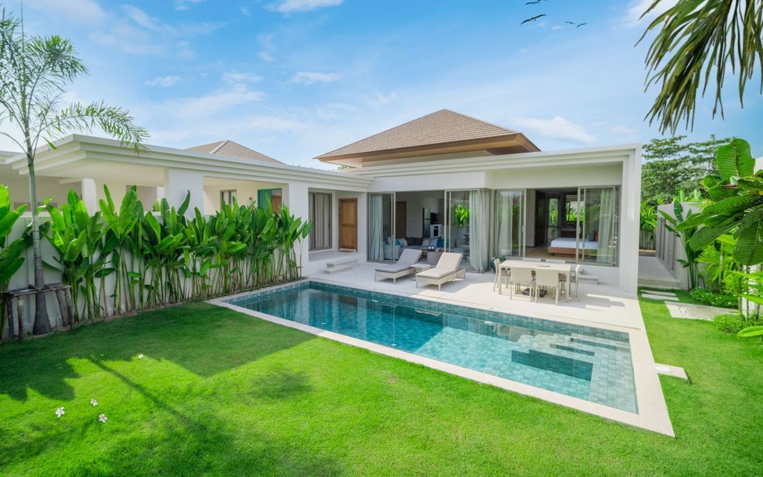 Villa in Choeng Thale, Phuket, Thailand 2 - 15120557