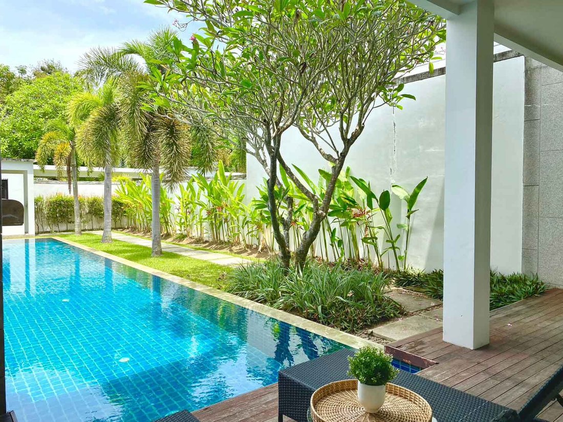 Condo in Choeng Thale, Phuket, Thailand 2 - 15120483