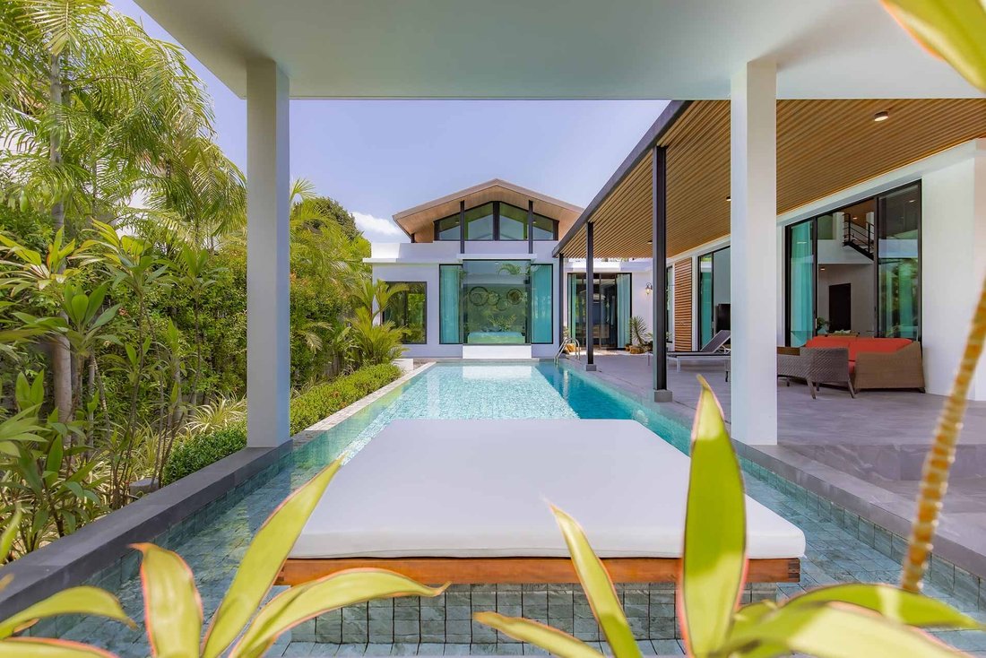 Villa in Rawai, Phuket, Thailand 2 - 15120474