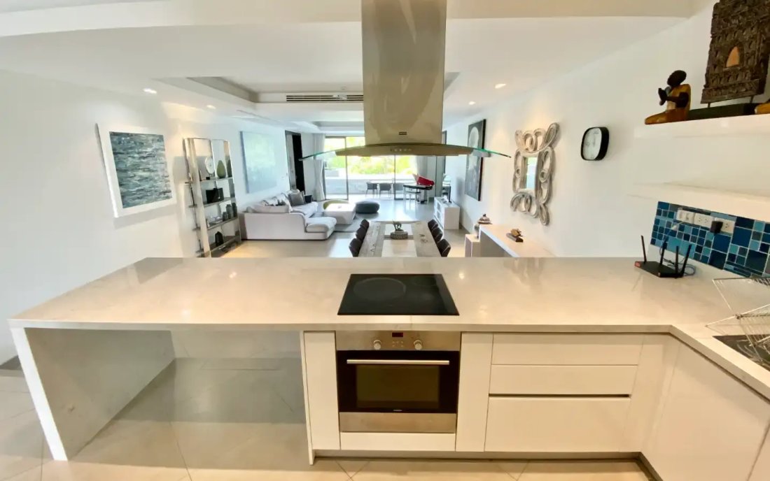 Condo in Choeng Thale, Phuket, Thailand 5 - 15120281