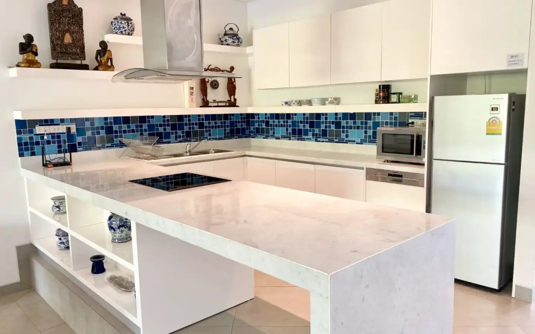 Condo in Choeng Thale, Phuket, Thailand 3 - 15120281