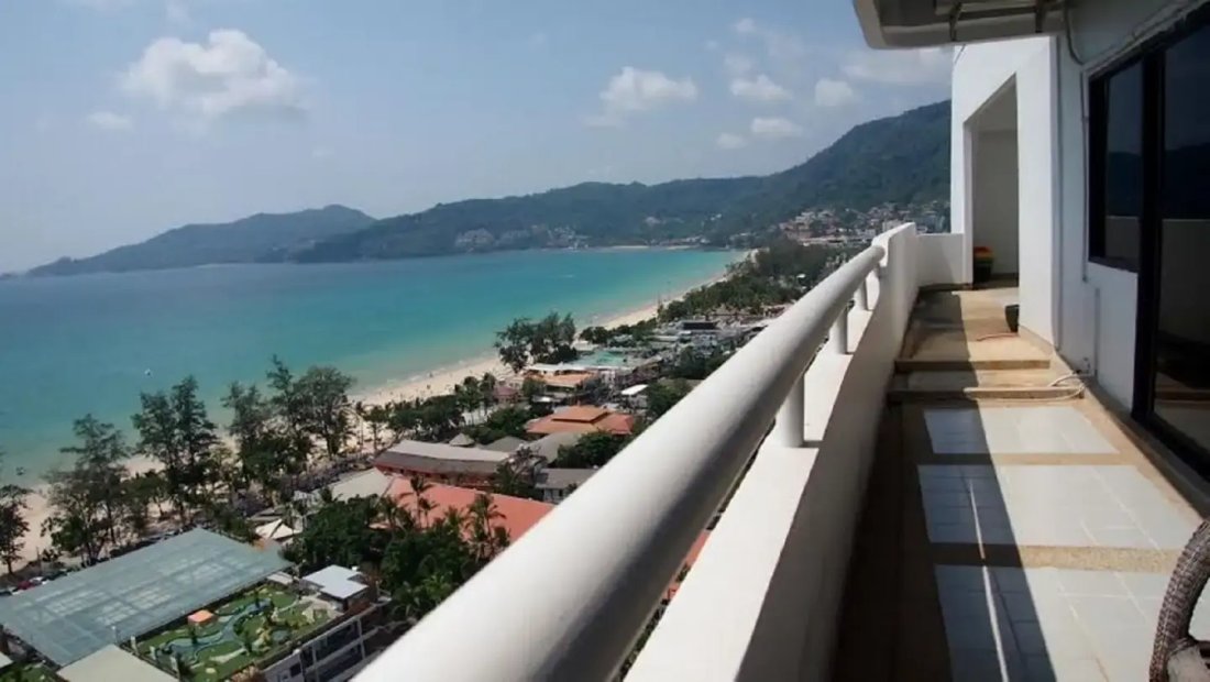 Condo in Pa Tong, Phuket, Thailand 1 - 15119740