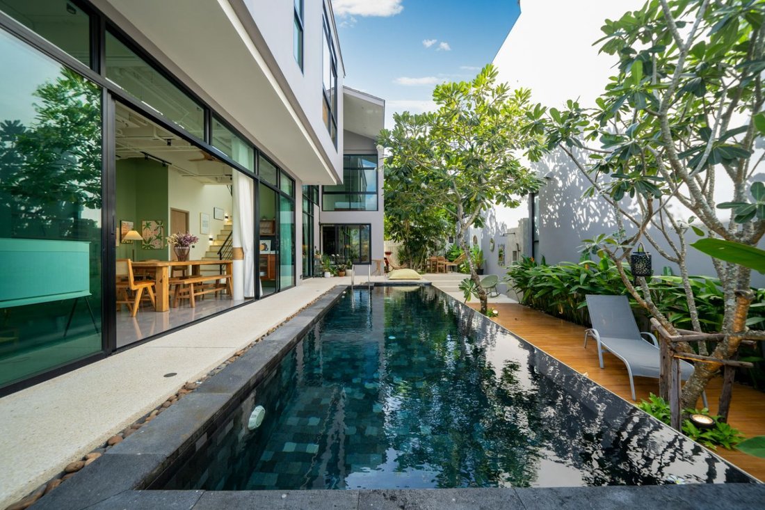 Villa in Choeng Thale, Phuket, Thailand 1 - 15120439