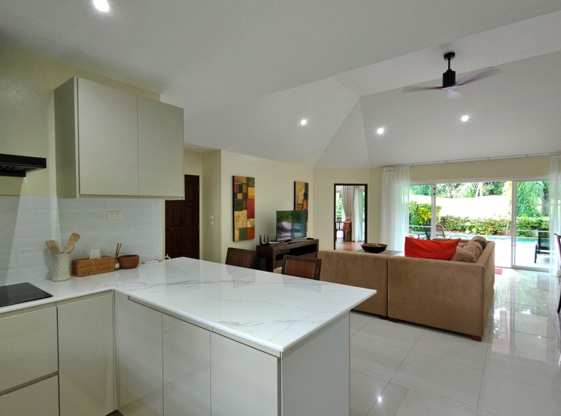 Villa in Kathu, Phuket, Thailand 2 - 15120639
