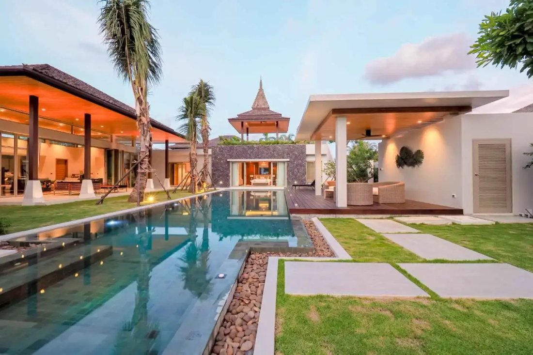 Condo in Choeng Thale, Phuket, Thailand 1 - 15119735