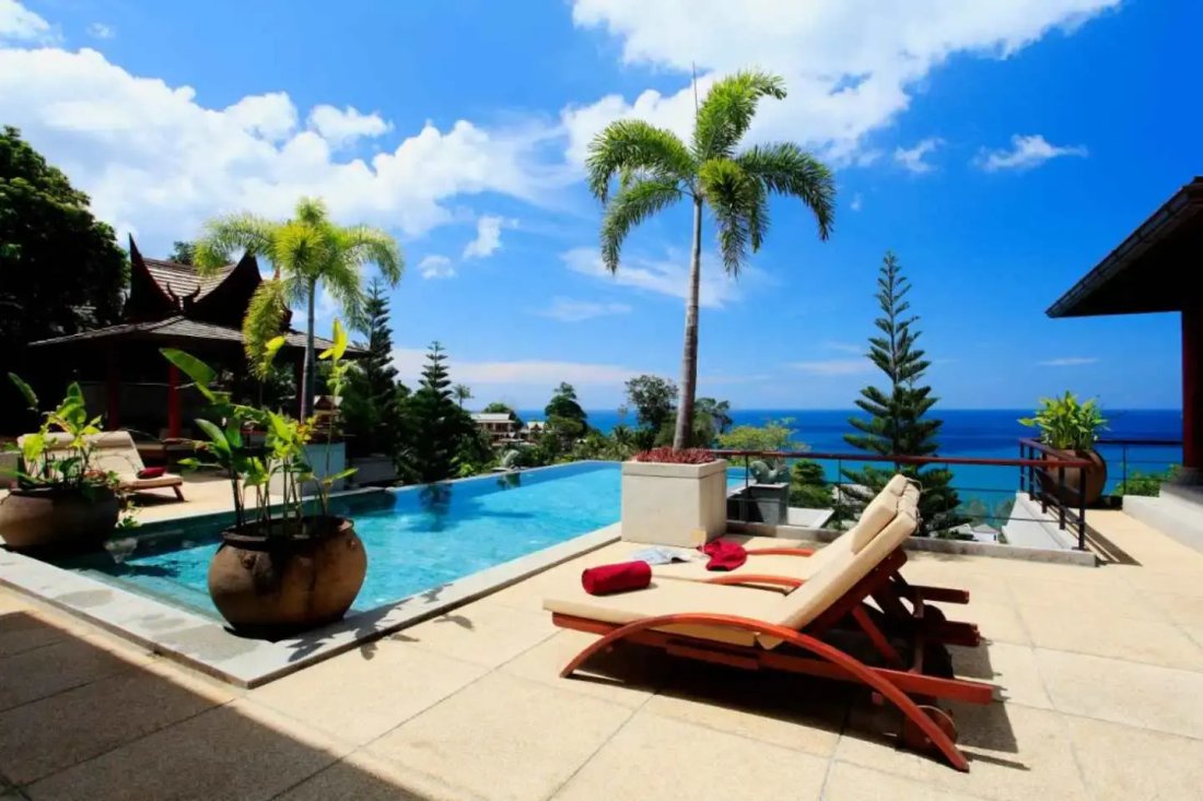 Villa in Choeng Thale, Phuket, Thailand 1 - 15119777