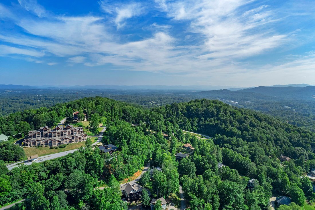 Land in Asheville, North Carolina, United States 2 - 15120064
