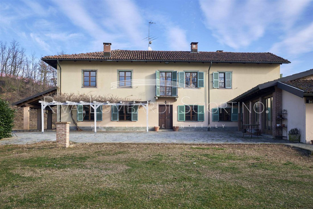 Villa à Rocche di Callianetto, Piémont, Italie 1 - 15120232