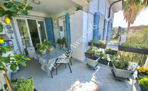 Appartement à Bordighera, Ligurie, Italie 1