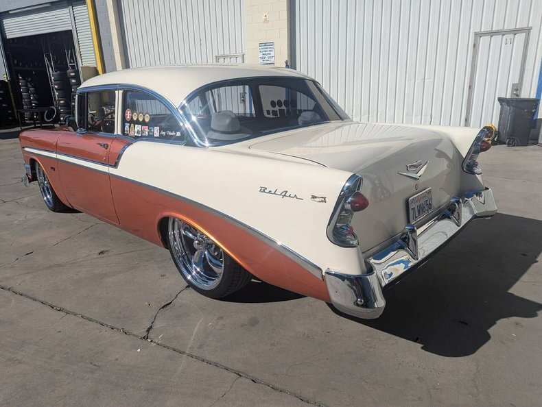 Coupe in Glendale, United States 4 - 15121714