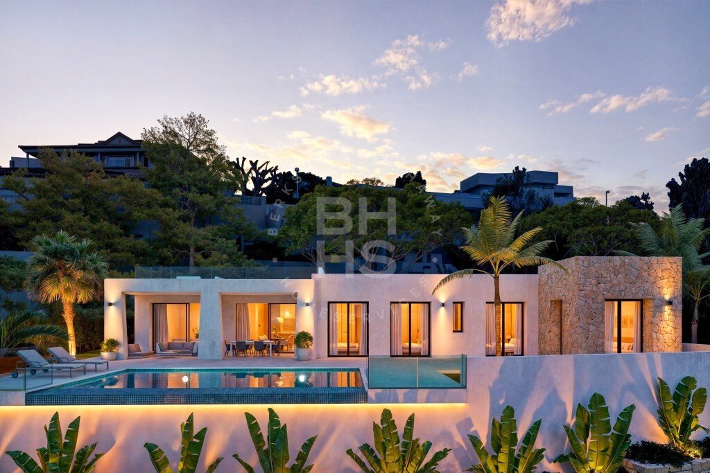 Villa in Calp / Calpe, Valencian Community, Spain 2 - 15121091