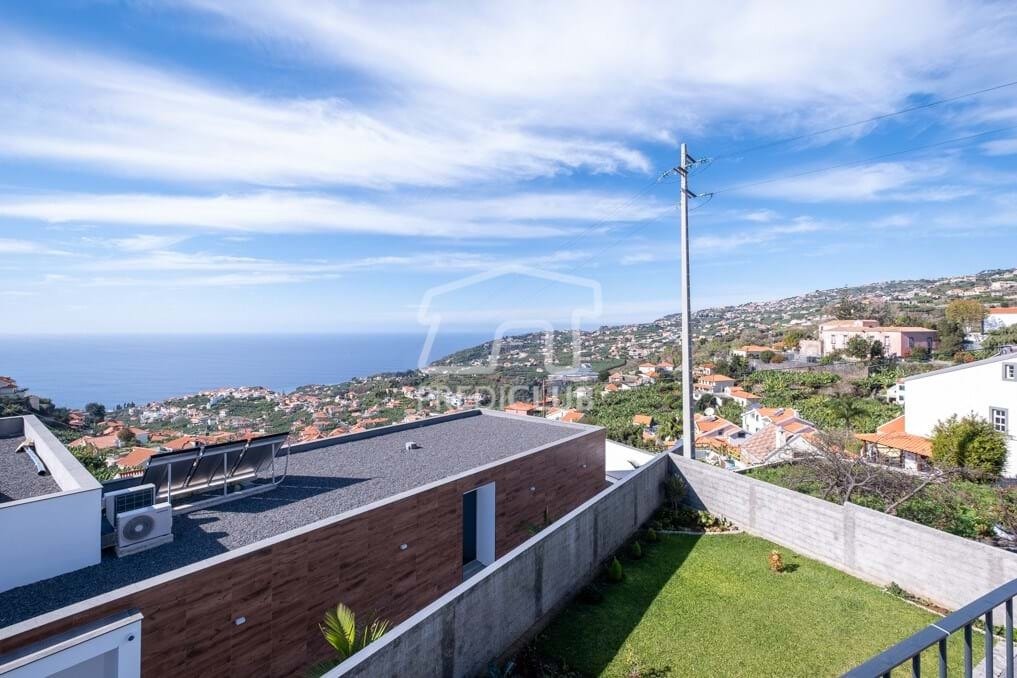 Villa in Ponta do Sol, Autonome Region Madeira, Portugal 2 - 15086893