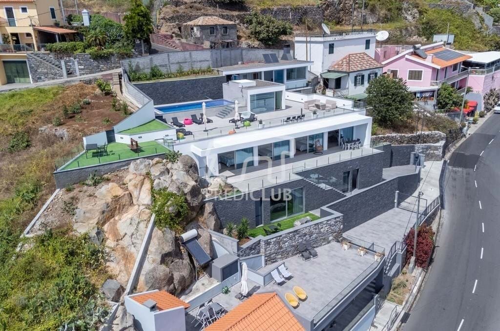 Villa in Ribeira Brava, Autonome Region Madeira, Portugal 1 - 15086980