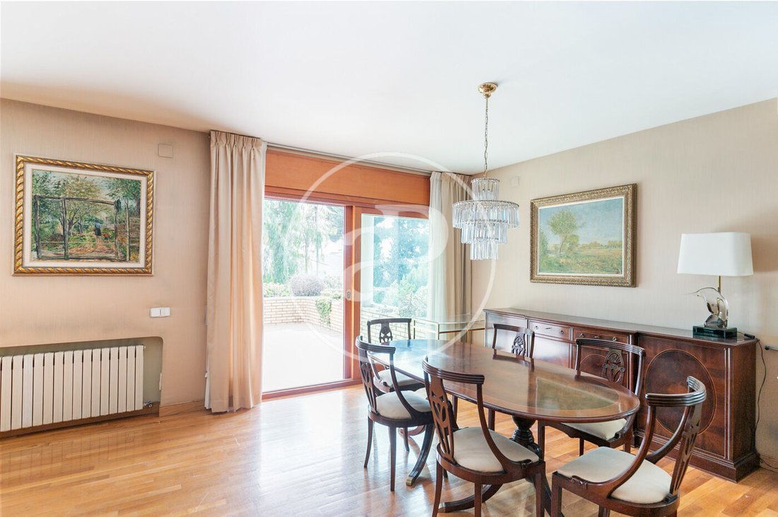 Villa in Esplugues de Llobregat, Catalonia, Spain 5 - 15122474