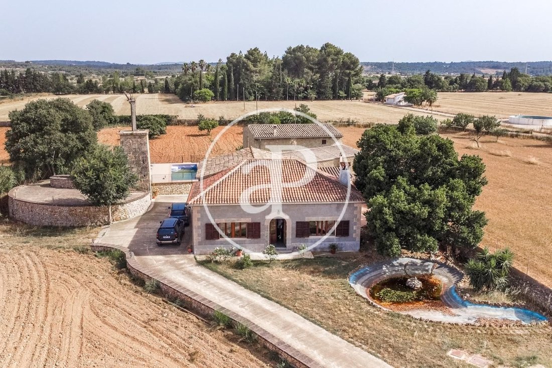 Villa in Sencelles, Balearic Islands, Spain 2 - 15122099