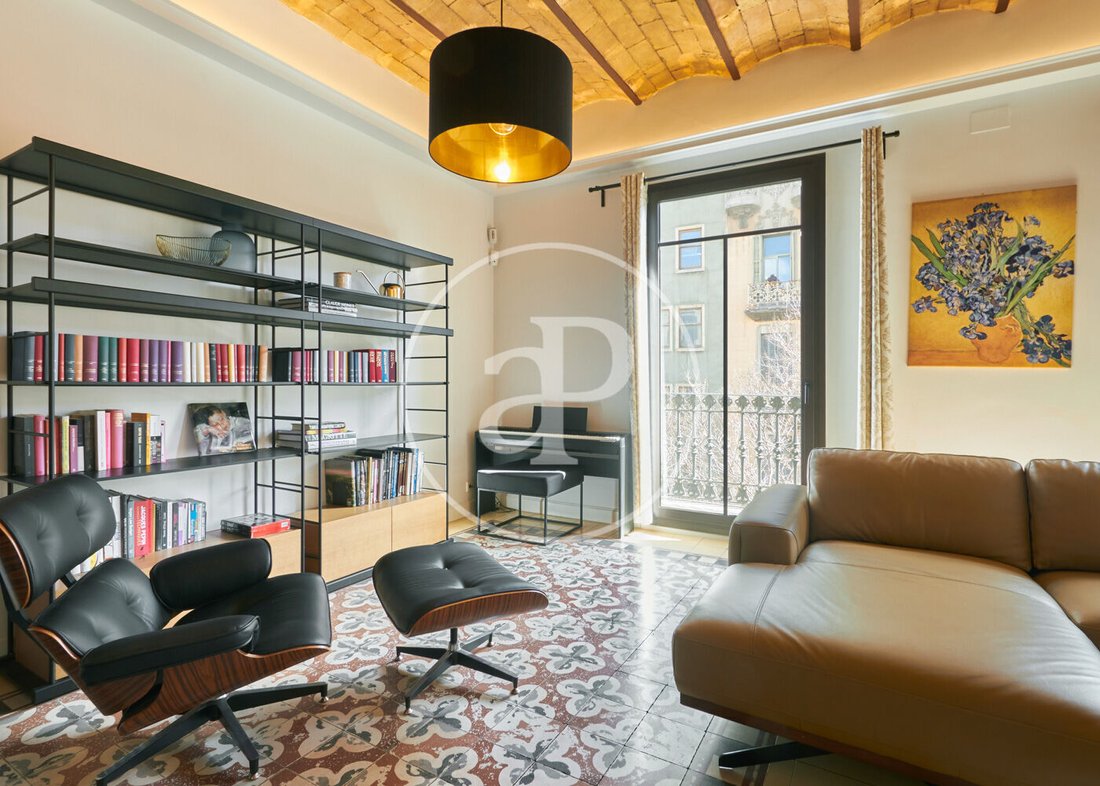 Apartment in Eixample, Barcelona, Spain 2 - 15122473
