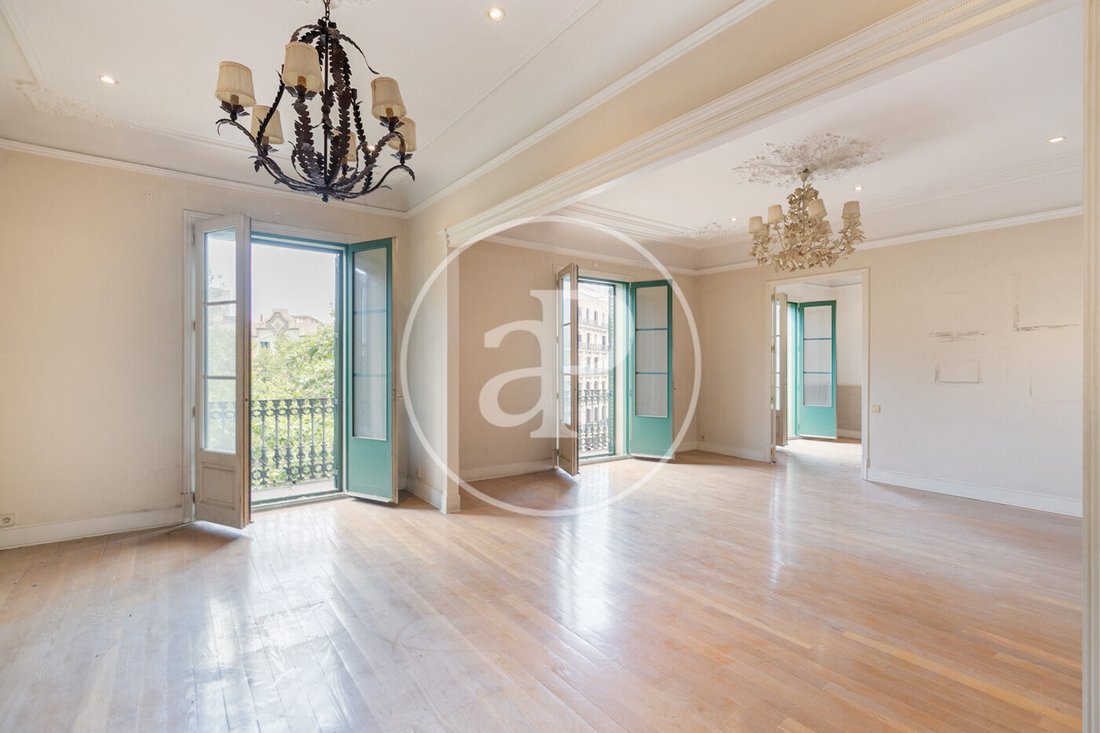 Apartment in Eixample, Barcelona, Spain 1 - 15122243
