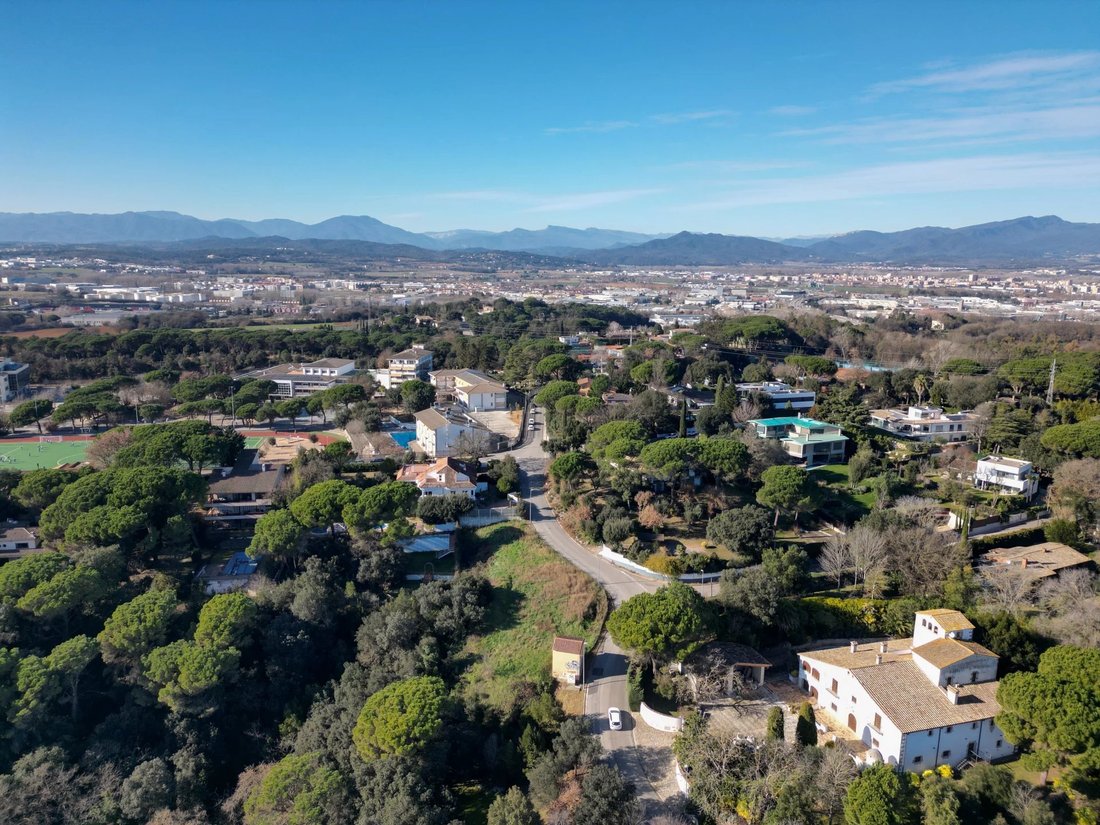 Land in Girona, Catalonia, Spain 4 - 15121957