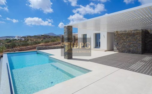 Villa in Paros, Aegean, Greece 1