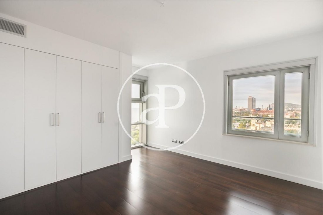 Penthouse in Sant Martí, Barcelona, Spain 5 - 15122034