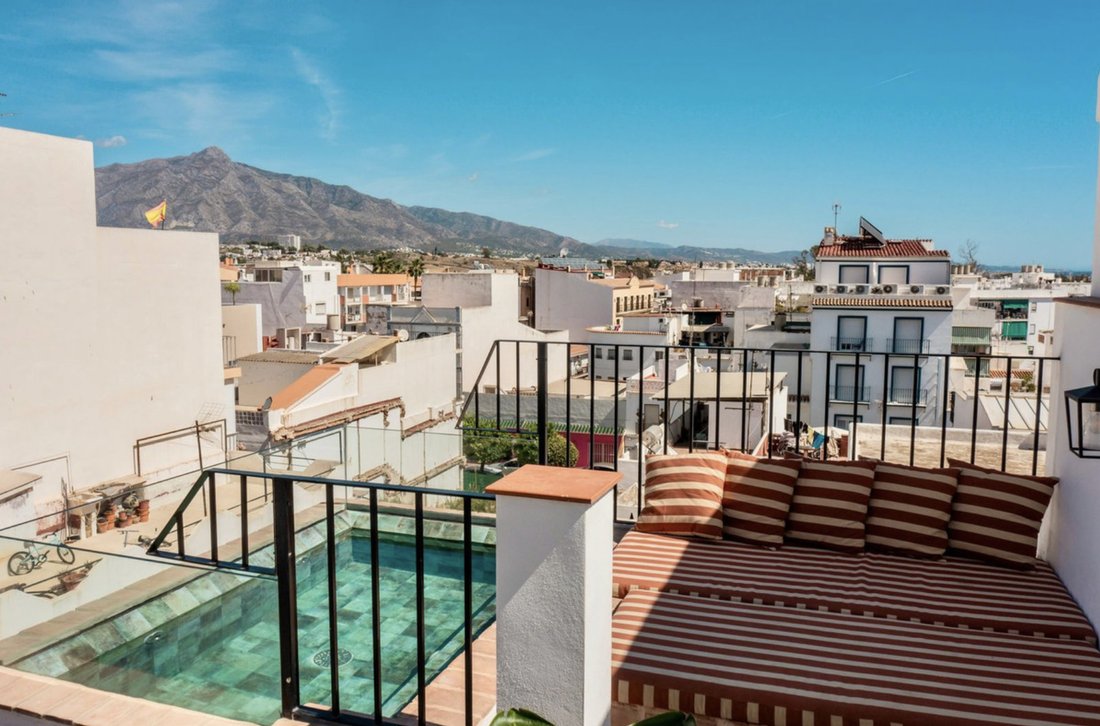 Townhouse in San Pedro de Alcantara, Andalusia, Spain 2 - 15122774