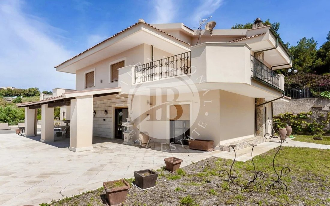 Villa in Faro-Massa-Orto Liuzzo, Messina, Sicily 3 - 15121432