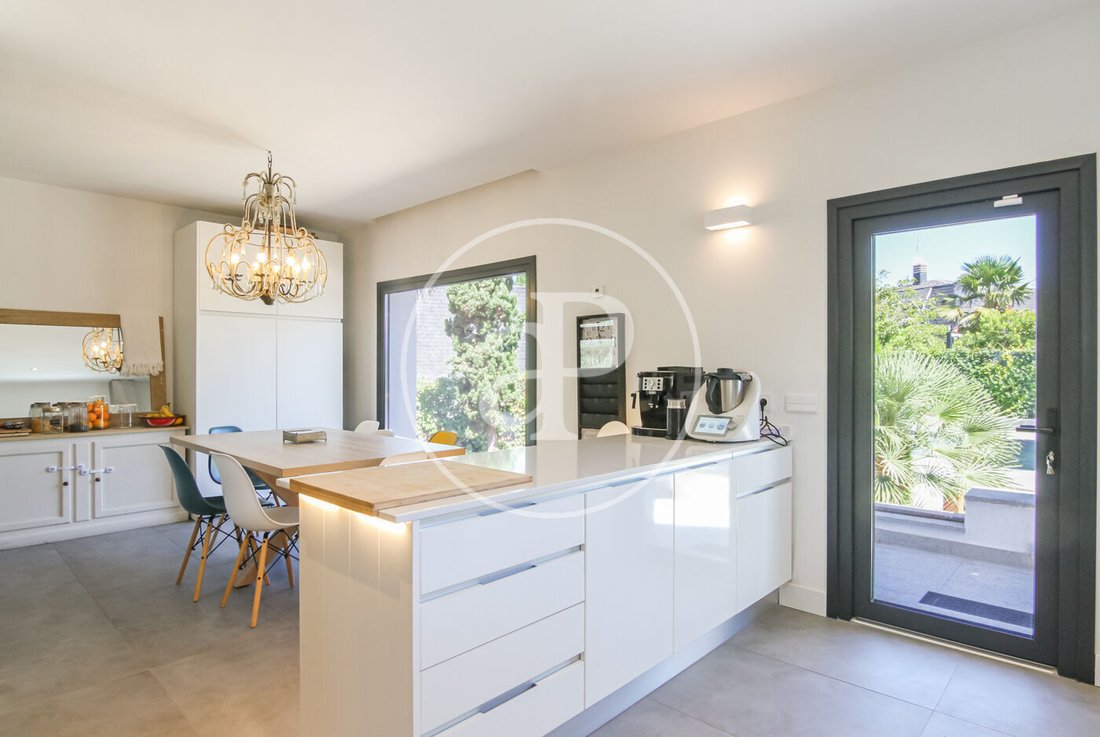 Villa in Madrid, Community of Madrid, Spain 4 - 15122296