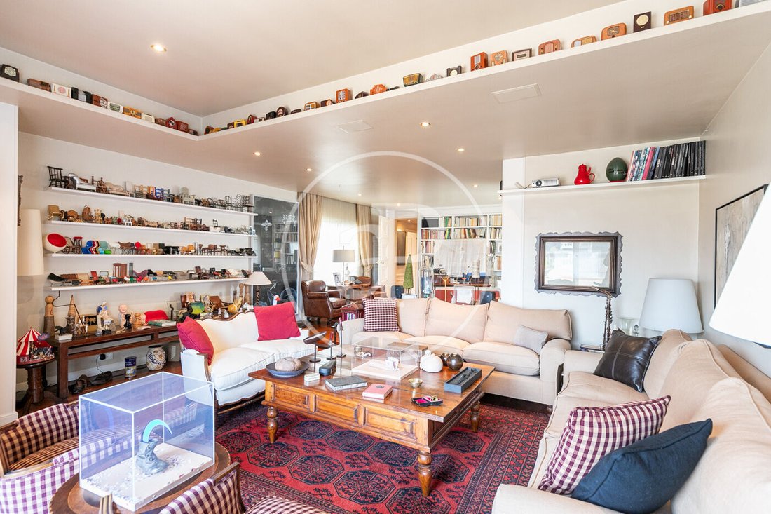 Private Jet Charter | Air Hire | Barcelona Airport | PrivateFly