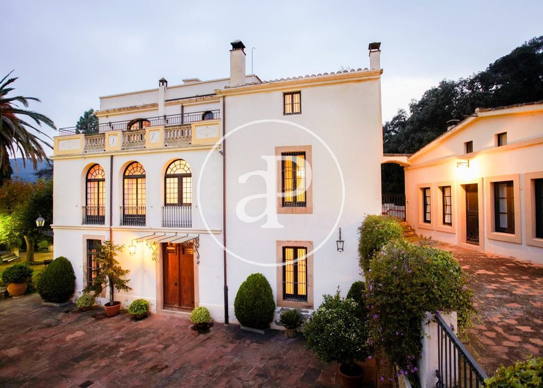 House in Barcelona, Catalonia, Spain 3 - 15122111