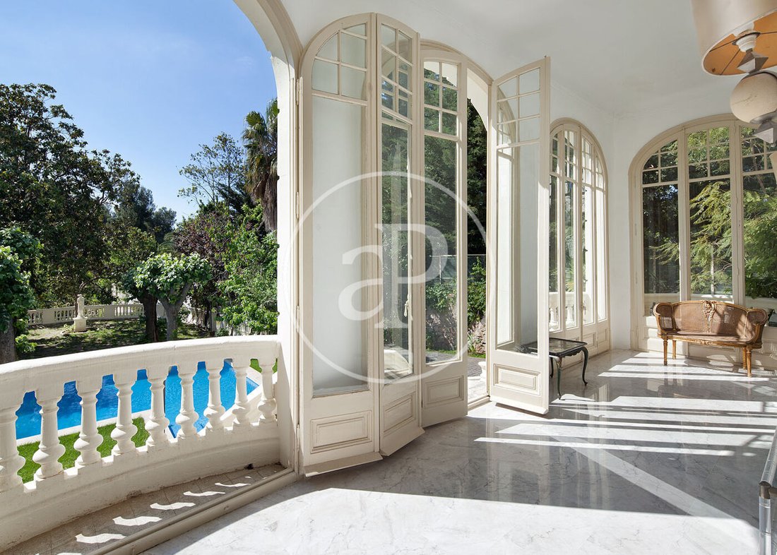 Villa a Les Corts, Barcellona, Spagna 2 - 15122260