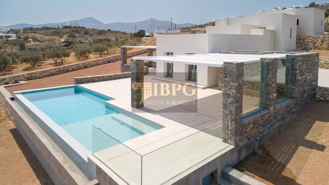 Villa in Paros, Aegean, Greece 2 - 15122348