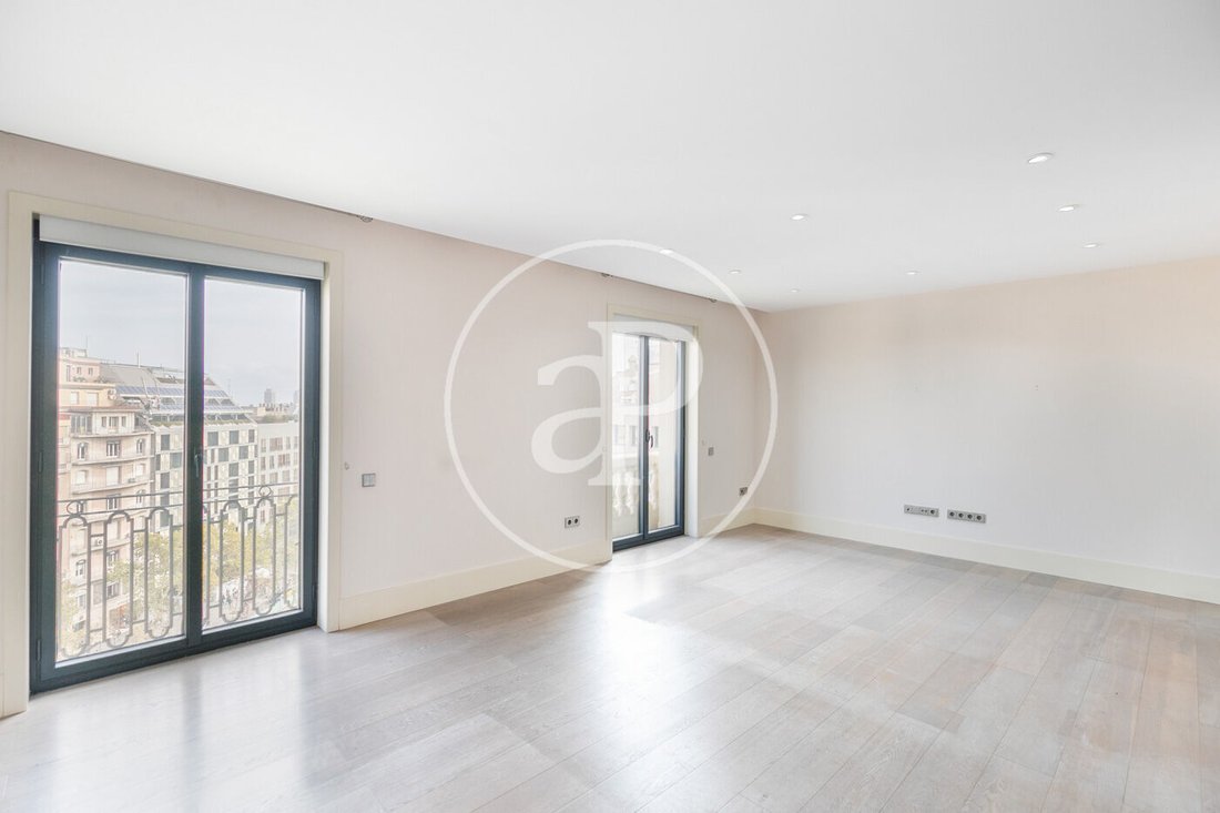 Apartment in Eixample, Barcelona, Spain 1 - 15122812