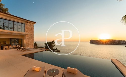 Villa in Andrach, Balearic Islands, Spain 1