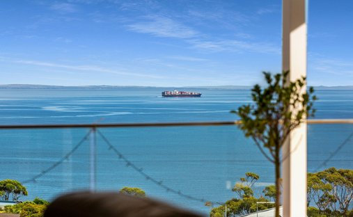 House in Mount Martha, Victoria, Australia 1