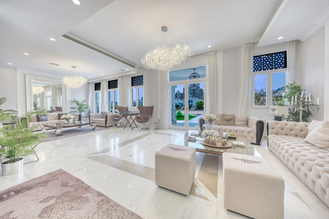 Villa in Palm Jumeirah, Dubai, United Arab Emirates 3 - 15124518