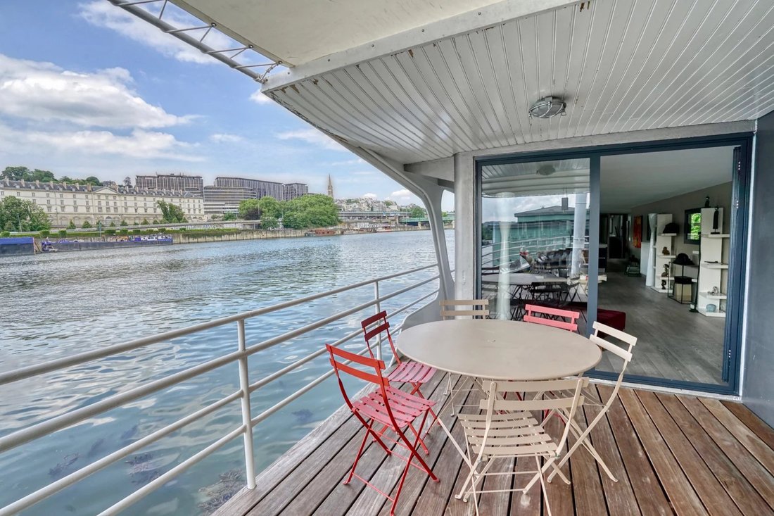 Apartment in Saint Merri, Paris 4e Arrondissement, Paris 2 - 15125761