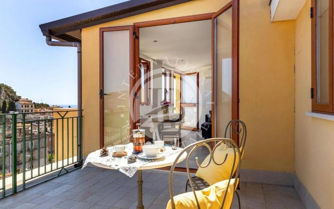Villa in Taormina, Sicily, Italy 3 - 15125202