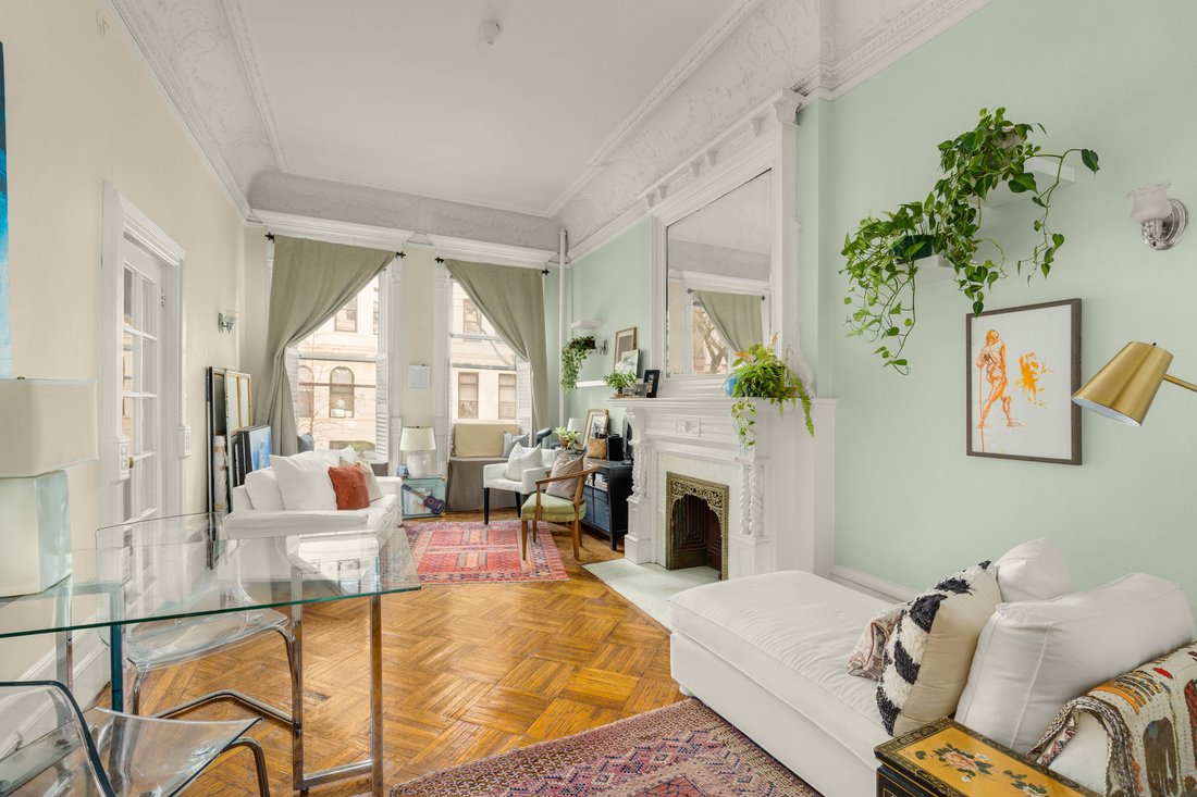 House in New York, New York, United States 4 - 15124342