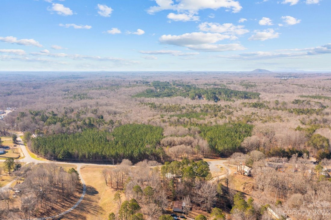 Land in Mount Holly, North Carolina, United States 4 - 15126611