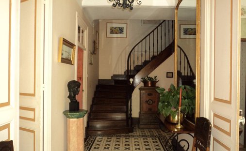 Castle for Sale in Sisteron, Provence-Alpes-Côte d'Azur, France