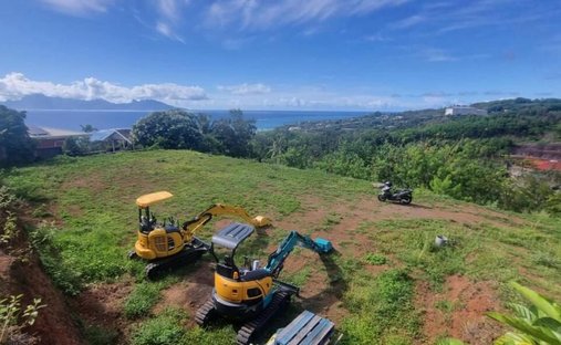 Land in Puna'auia, Windward Islands, French Polynesia 1