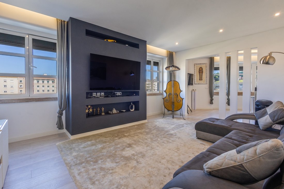 Apartment in Arroios, Lisbon, Portugal 2 - 15124219